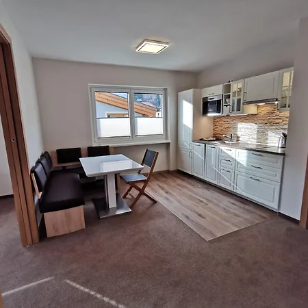 Rowa Apartment